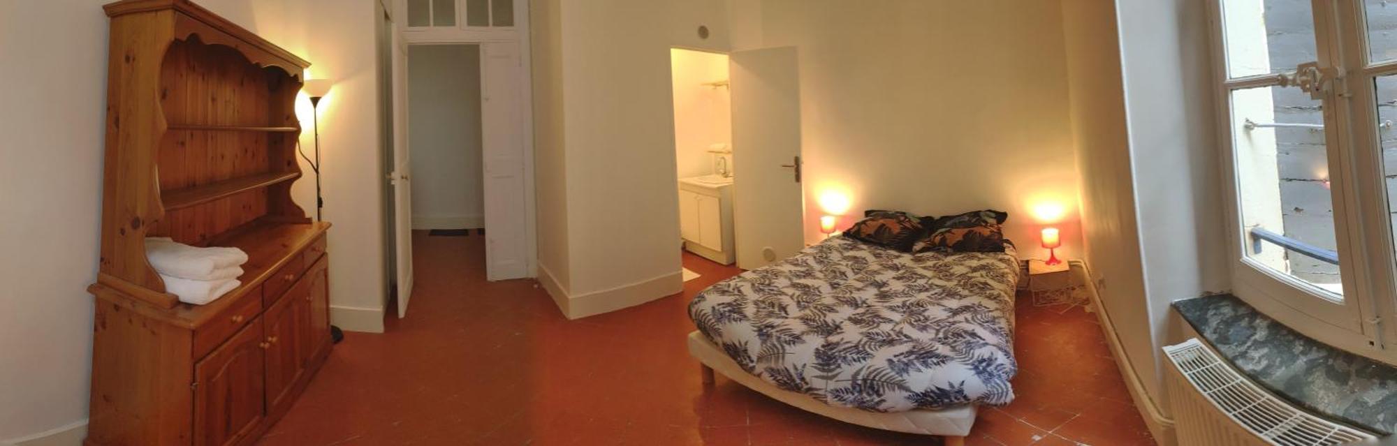 Appartement Haussmannien 5 Personnes Chapeaurouge Hotel De Ville Beziers Centre Historique Coeur De L'Herault Capitale Occitanie ภายนอก รูปภาพ